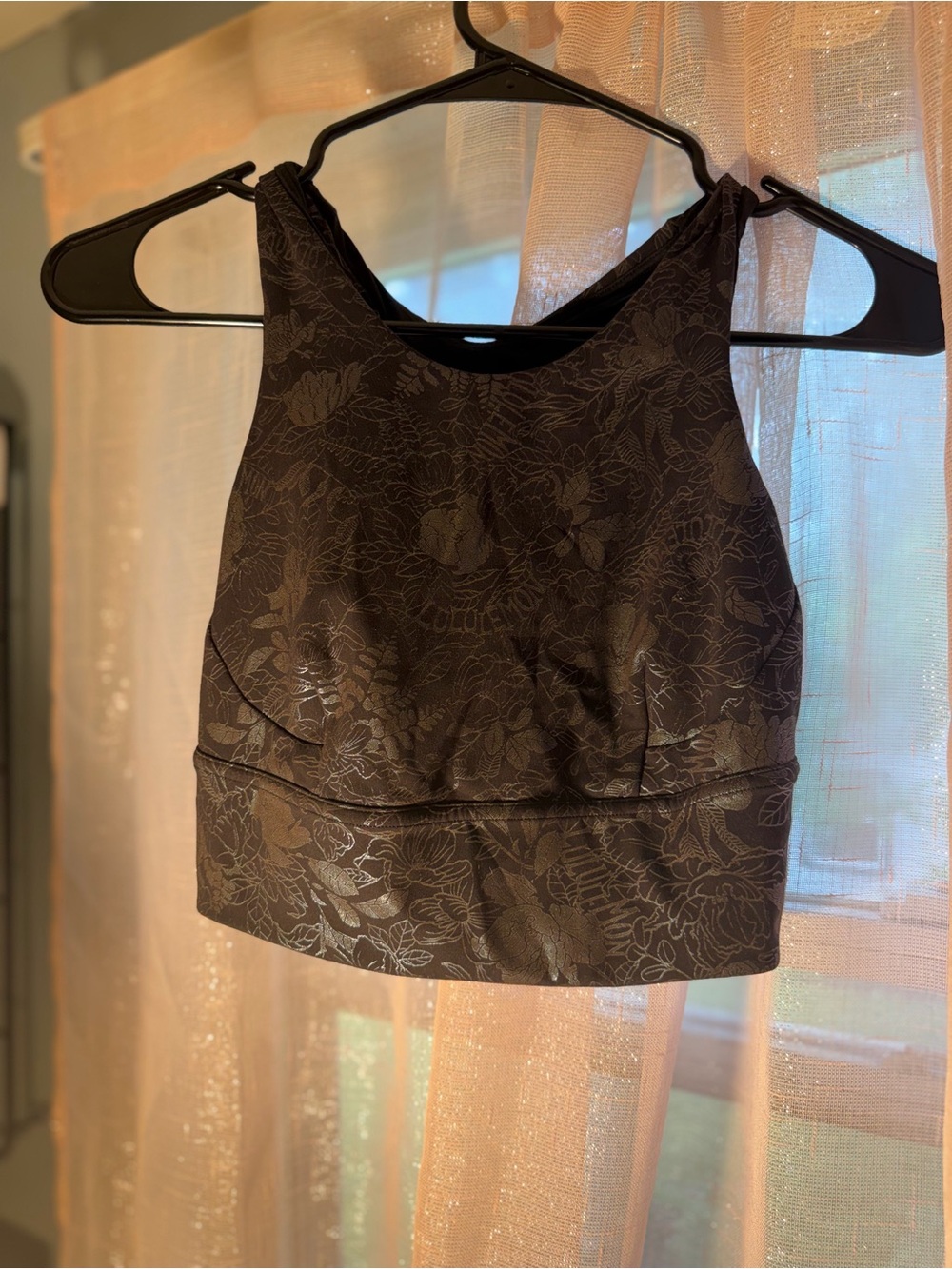 Lululemon Black Floral Jacquard Crop Tank Top/Sports Bra
